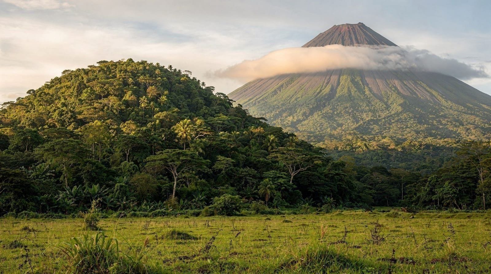 Cerro Chato: por qué está cerrada la caminata al cráter
