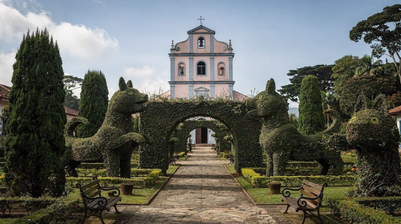 Zarcero: el pueblo de los jardines de topiaria camino a San José